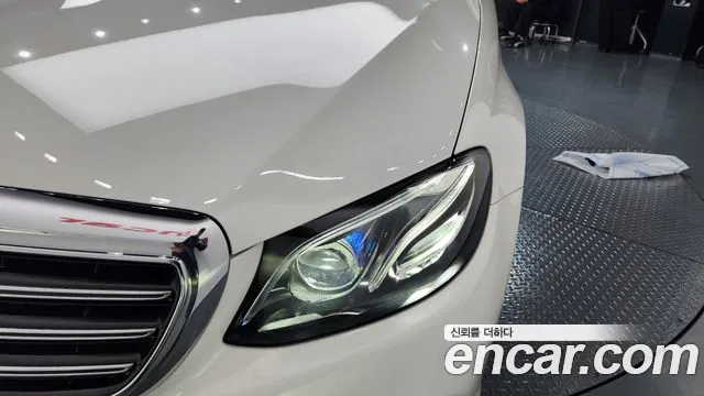 Mercedes-Benz E-Class 2019 — фото 8