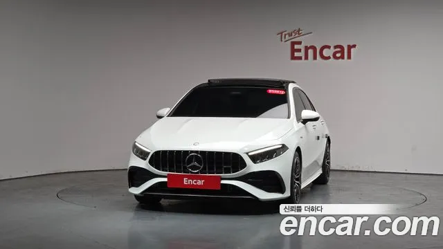 Mercedes-Benz A-Class 2024 — фото 2