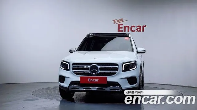 Mercedes-Benz GLB-Class 2021 — фото 3