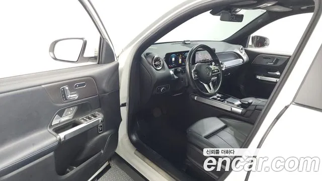 Mercedes-Benz GLB-Class 2021 — фото 10