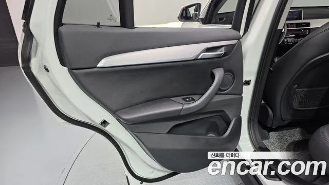BMW X1 2020 — фото 15