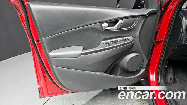 Hyundai Kona 2021 — фото 14
