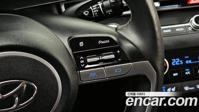 Hyundai AVANTE 2021 — фото 13