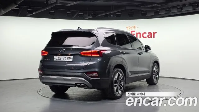 Hyundai Santafe 2019 — фото 2