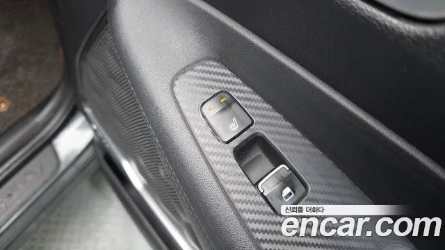 Hyundai Santafe 2019 — фото 17