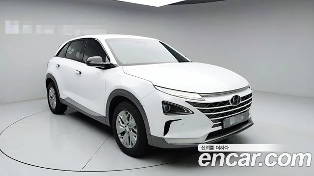 Hyundai Nexo 2023 — фото 3