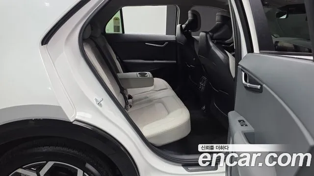 Kia Niro 2025 — фото 18