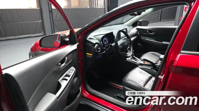 Hyundai Kona 2018 — фото 10