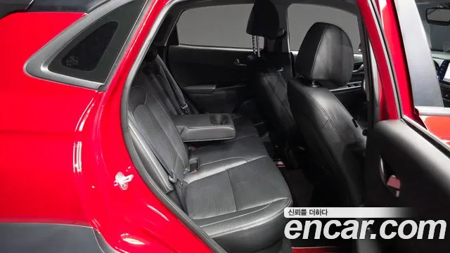 Hyundai Kona 2018 — фото 12