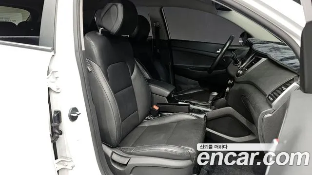 Hyundai Tucson 2018 — фото 17