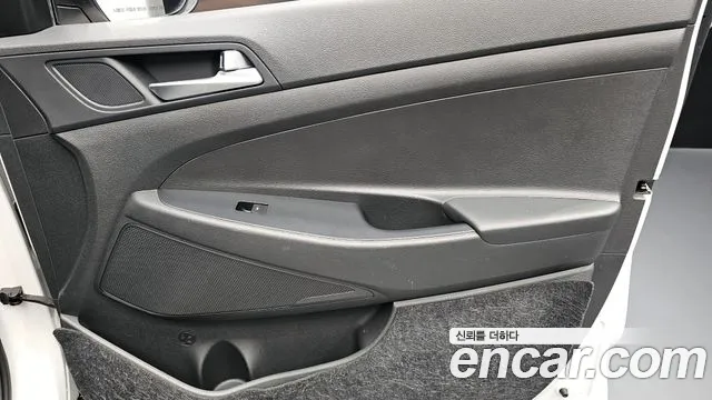 Hyundai Tucson 2018 — фото 15
