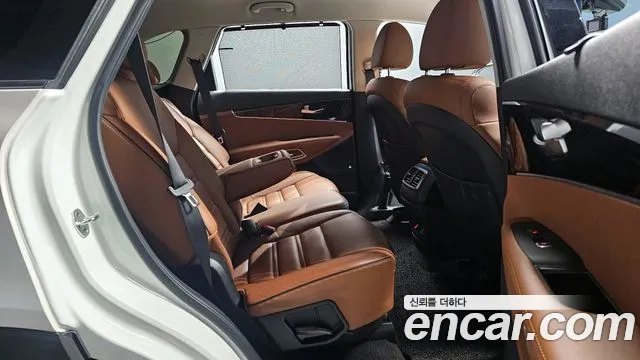 Kia Sorento 2020 — фото 17