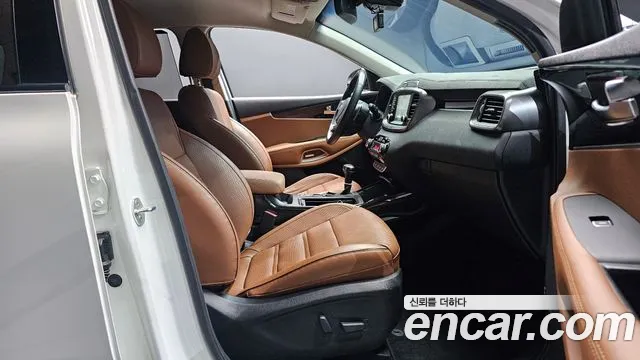 Kia Sorento 2020 — фото 16