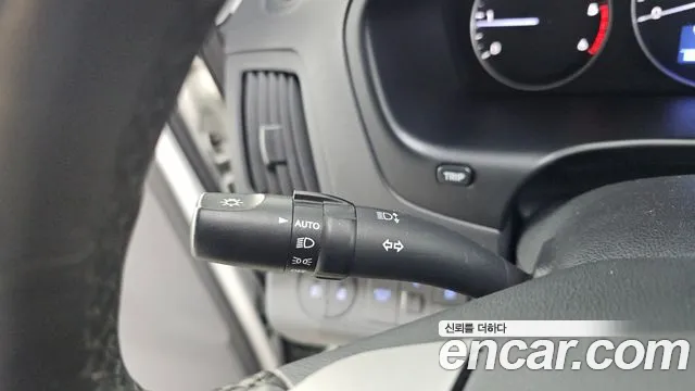 Hyundai Starex 2021 — фото 17