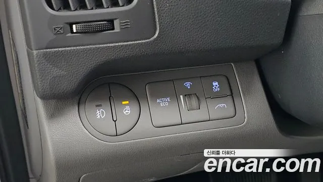 Hyundai Starex 2021 — фото 20