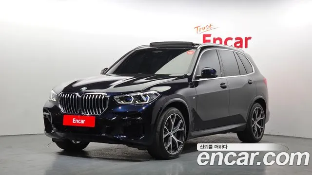 BMW X5 2022 — фото 1