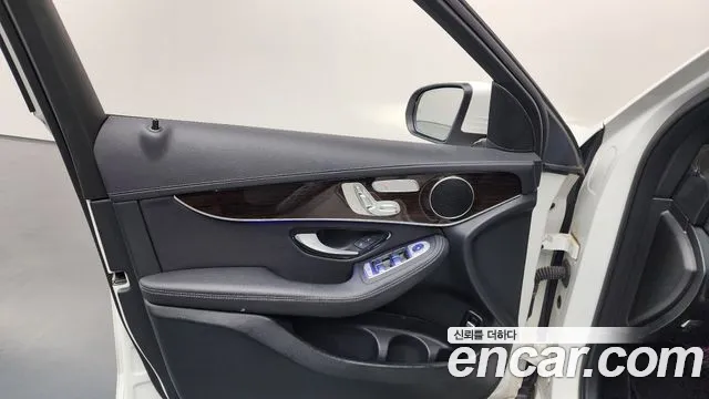 Mercedes-Benz GLC-Class 2020 — фото 14