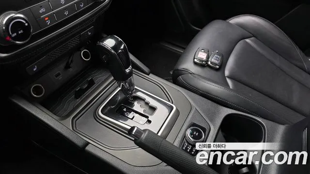 KG_Mobility_Ssangyong Rexton 2019 — фото 11