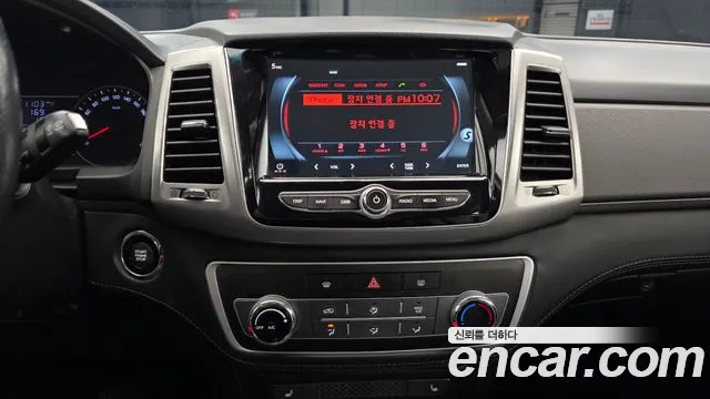 KG_Mobility_Ssangyong Rexton 2019 — фото 19