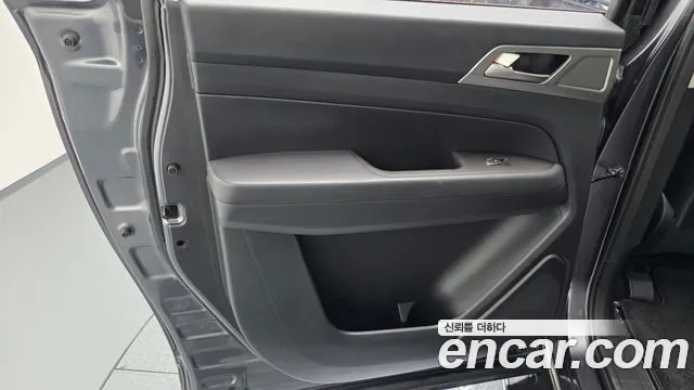 KG_Mobility_Ssangyong Rexton 2019 — фото 14