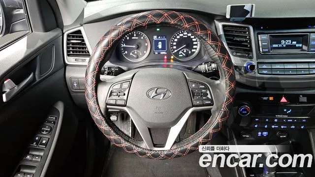 Hyundai Tucson 2017 — фото 14