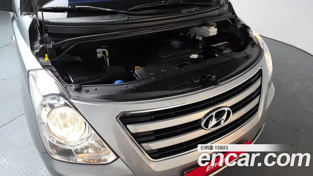 Hyundai Starex 2016 — фото 6