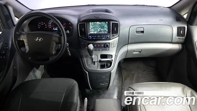 Hyundai Starex 2016 — фото 7