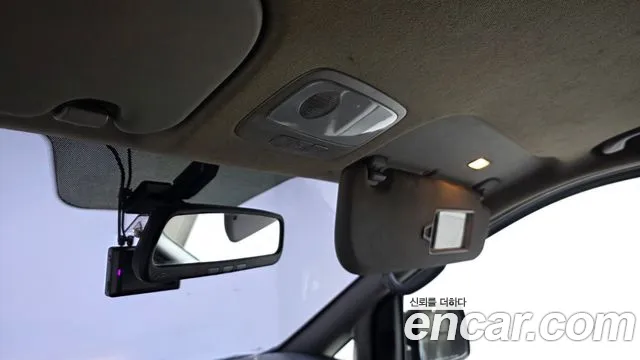Hyundai Starex 2016 — фото 19
