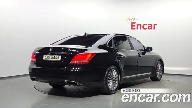 Hyundai Equus 2015 — фото 2