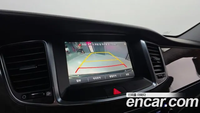 Hyundai Equus 2015 — фото 20