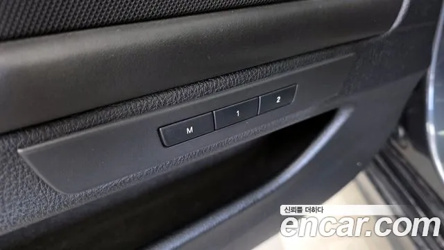 BMW M5 2012 — фото 16