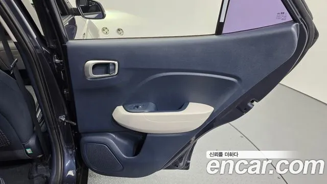 Hyundai Venue 2020 — фото 15