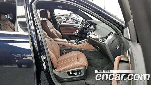 BMW X6 2021 — фото 11