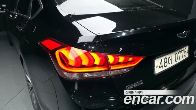 Hyundai Genesis 2016 — фото 9