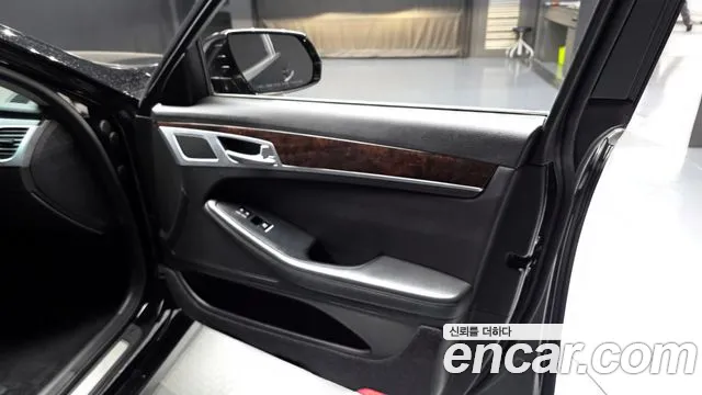 Hyundai Genesis 2016 — фото 14