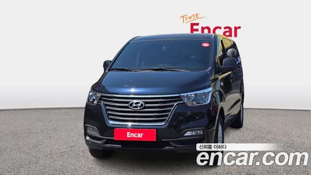 Hyundai Starex 2021 — фото 3