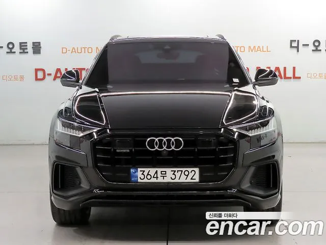 Audi Q8 2023 — фото 3