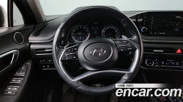 Hyundai Sonata 2021 — фото 19