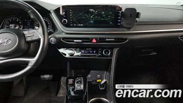 Hyundai Sonata 2021 — фото 20