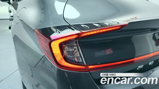 Hyundai Sonata 2021 — фото 9