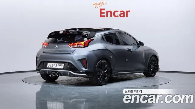 Hyundai Veloster 2018 — фото 2