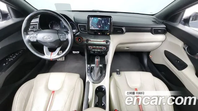 Hyundai Veloster 2018 — фото 10