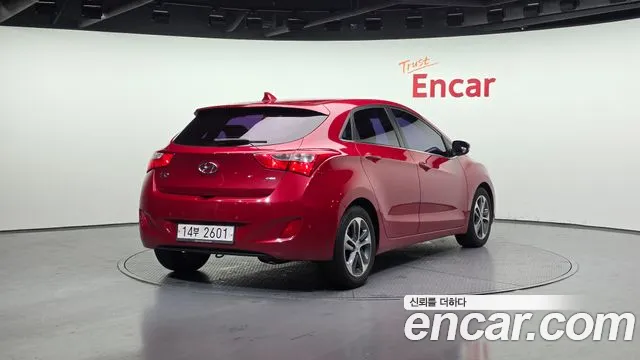 Hyundai i30 2015 — фото 2