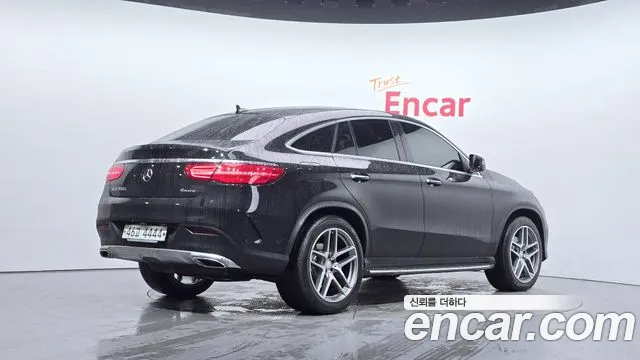 Mercedes-Benz GLE-Class 2017 — фото 2