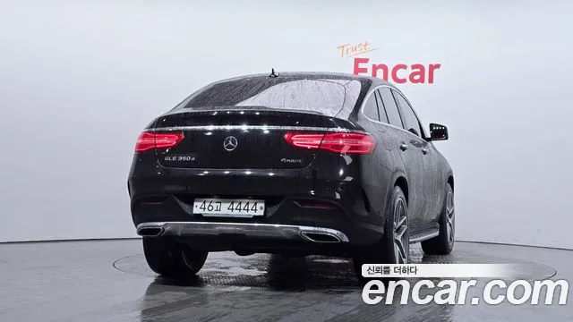 Mercedes-Benz GLE-Class 2017 — фото 4
