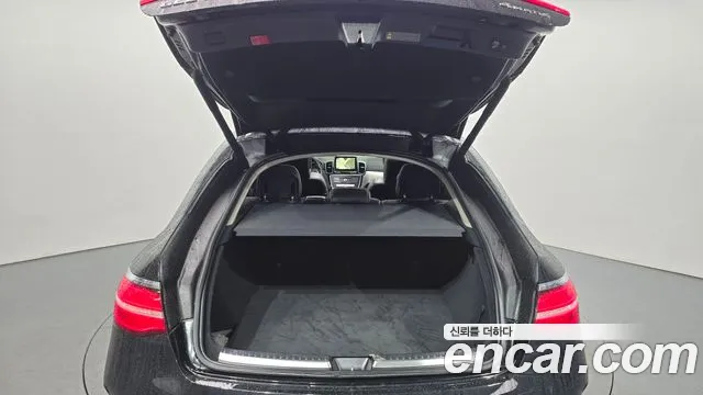 Mercedes-Benz GLE-Class 2017 — фото 20