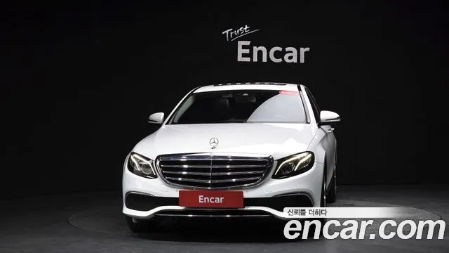 Mercedes-Benz E-Class 2017 — фото 2