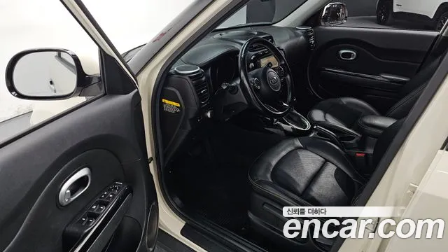 Kia Soul 2015 — фото 10