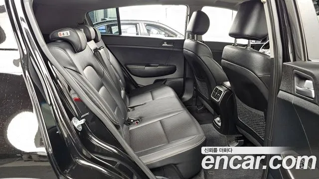 Kia Sportage 2017 — фото 18