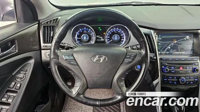 Hyundai Sonata 2013 — фото 13